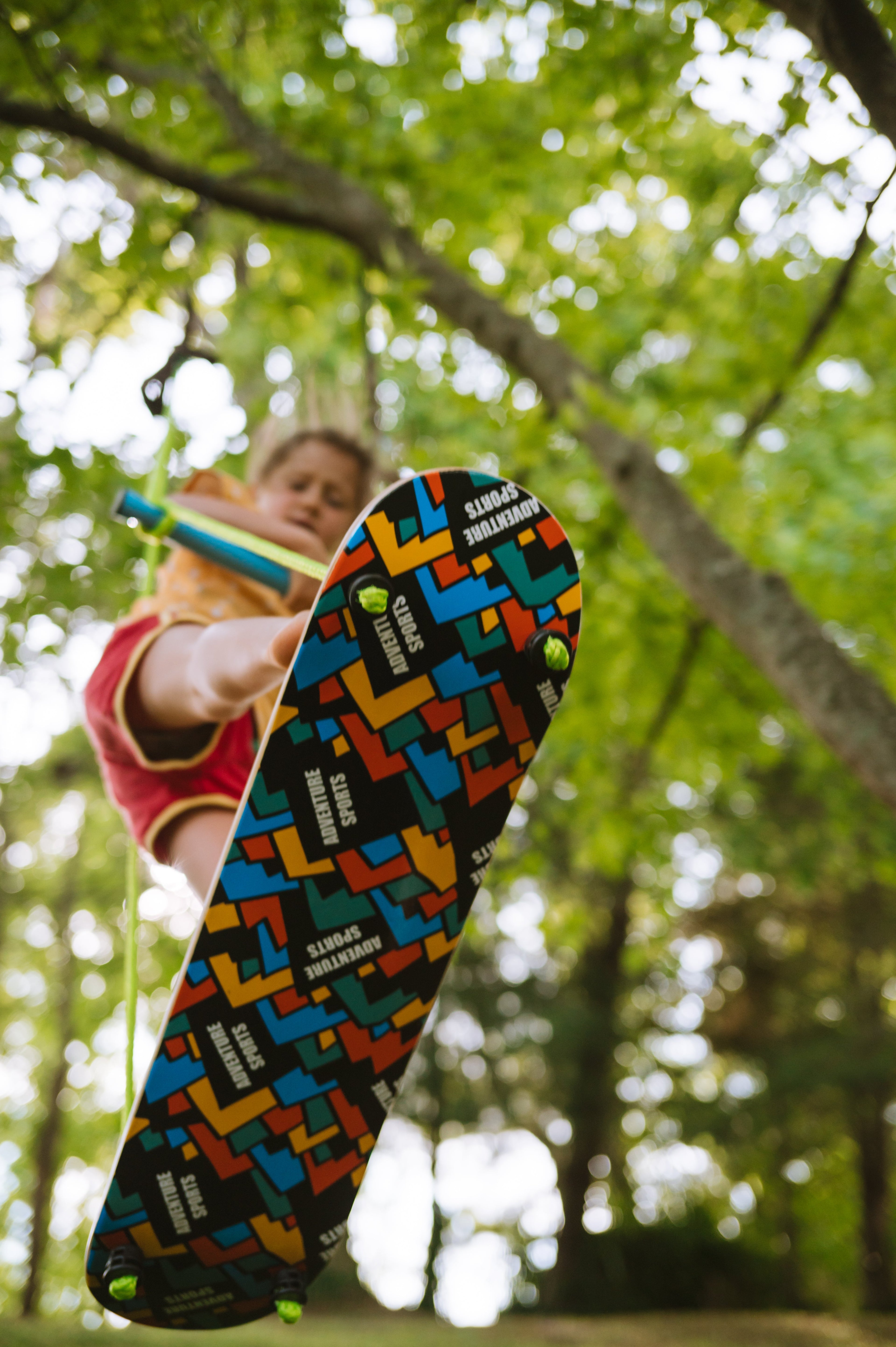 Bijou Adventure Skateboard Swing