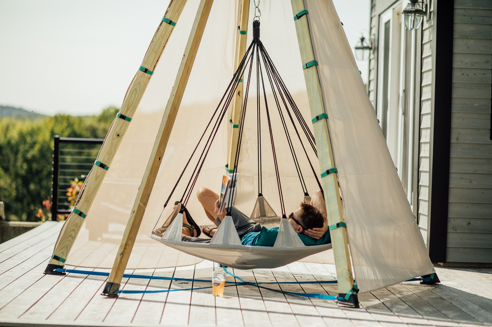 Bijou Build Nest Swing